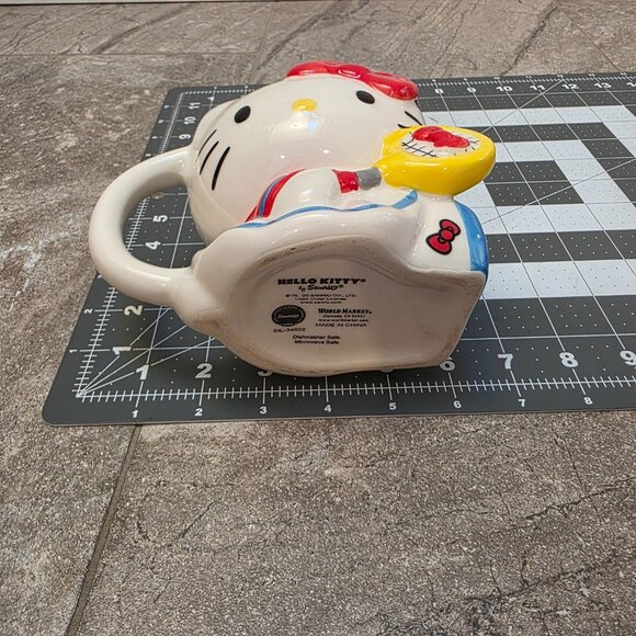 SANRIO HELLO KITTY CERAMIC MUG 2020 coffee cup tennis racket - Picture 9 of 10